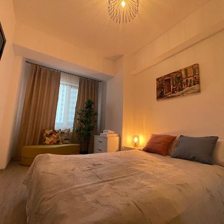 Apartment Near Palas Mall Iasi Extérieur photo