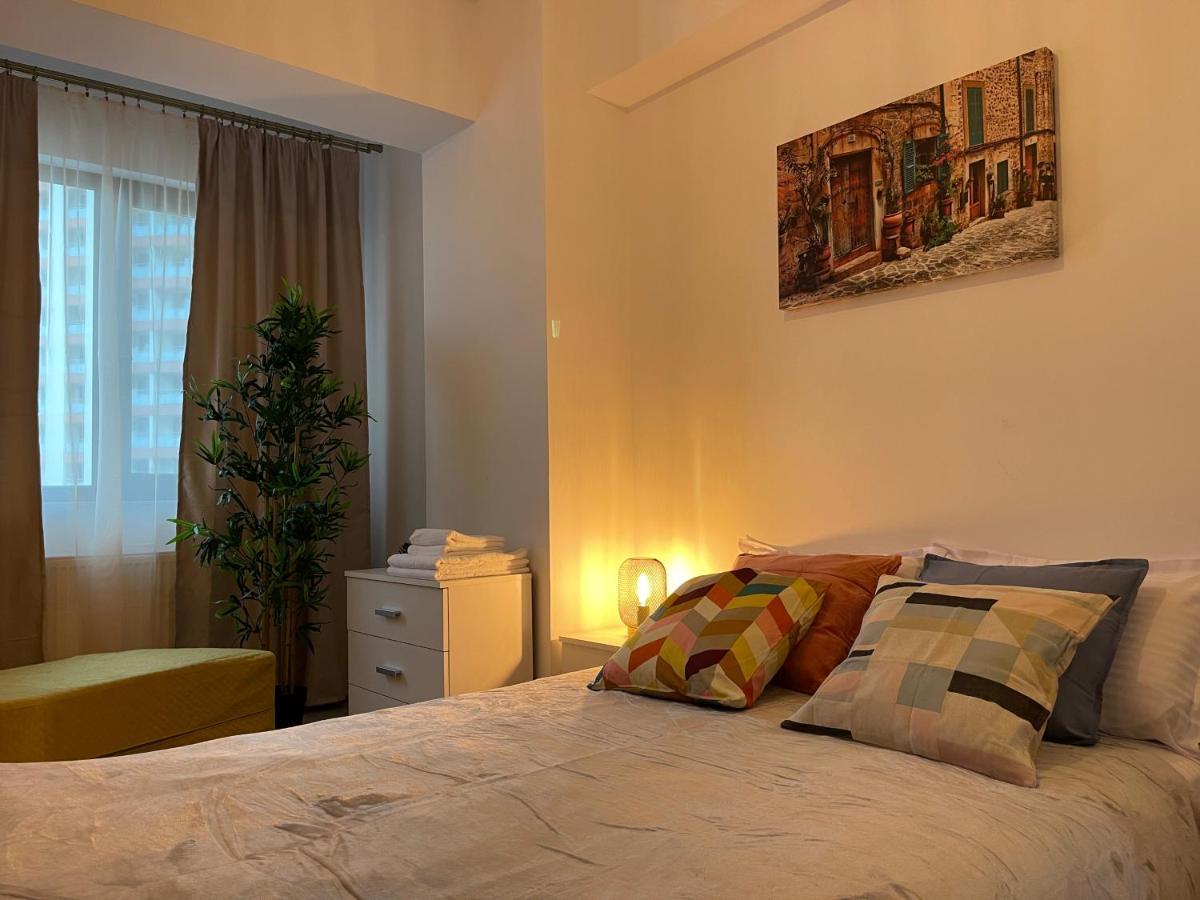 Apartment Near Palas Mall Iasi Extérieur photo